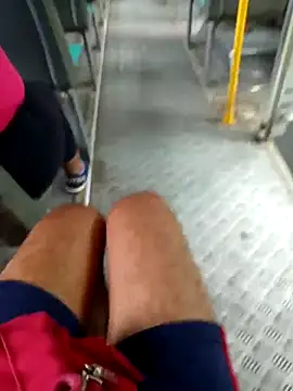 juunioreest online show from December 4, 9:03 pm