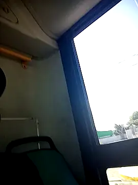 juunioreest online show from November 26, 3:23 pm