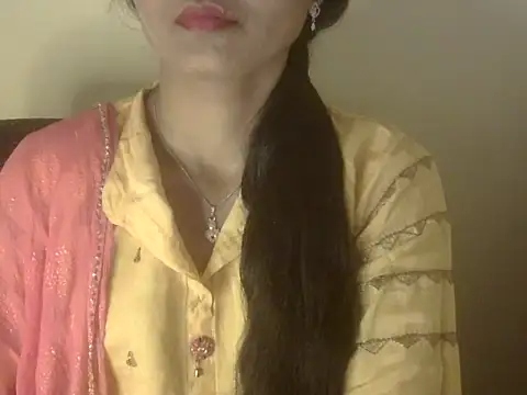 Snapshot of Saheba_S chatting on February 8, 6:33 am Saheba S online show from February 8, 6:33 am