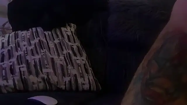 Snapshot of DTX_Kban chatting on January 11, 9:33 pm DTX Kban online show from January 11, 9:33 pm