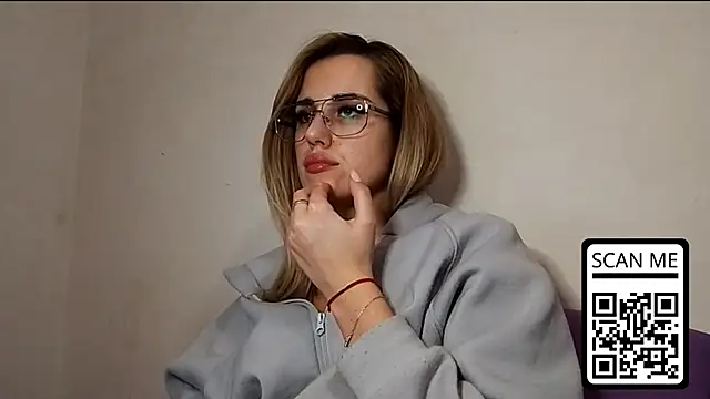 HotMusex online show from December 4, 1:54 pm