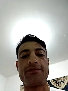 Snapshot of noah77_ chatting on November 26, 2:00 am noah77 online show from November 26, 2:00 am