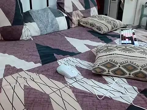 raveena hot online show from February 7, 2:14 pm