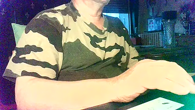 ALBONU73 online show from November 17, 4:11 pm