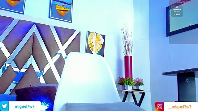   Miguel7w7 online show from December 5, 3:21 pm