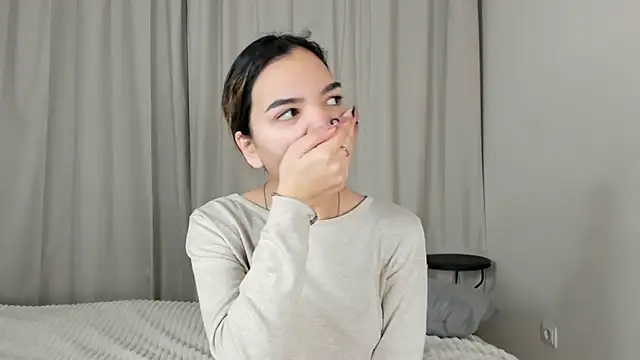 CoreenLuebbers online show from November 28, 7:52 am