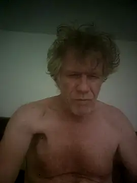 Snapshot of Hardwarelane67 chatting on May 6, 2:43 pm Hardwarelane67 online show from May 6, 2:43 pm