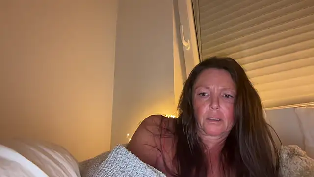 AnnaSophiaX online show from December 3, 7:46 pm