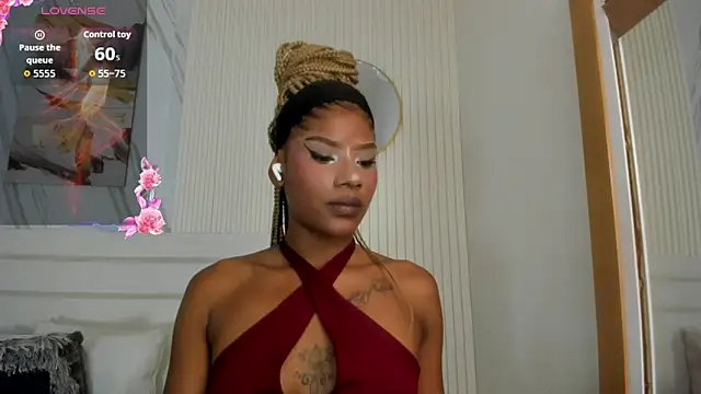 Afro Luna online show from May 6, 11:25 am