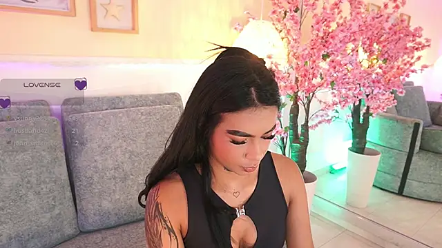 MeganLowell online show from April 21, 7:09 pm