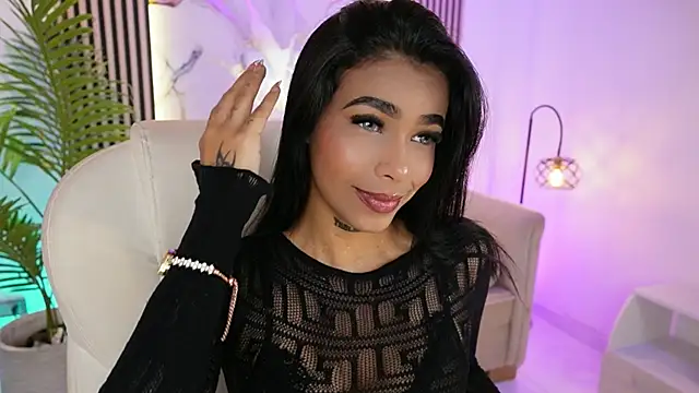 MeganLowell online show from November 21, 7:13 pm