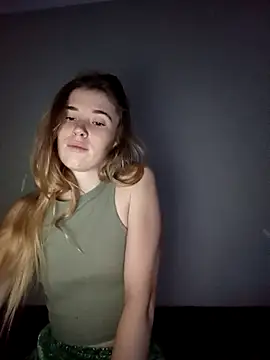 BarniLili online show from December 15, 10:37 pm