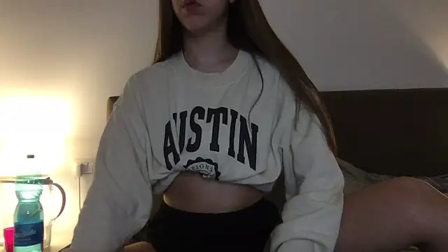 Martimartinaxx online show from May 24, 8:42 pm
