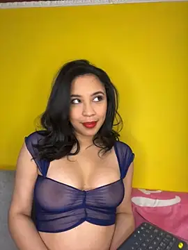 Esmerald 1111 online show from February 23, 12:50 pm