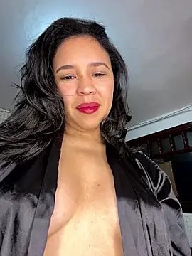 Esmerald 1111 online show from January 8, 11:27 am