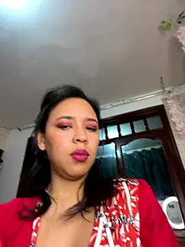 Esmerald 1111 online show from January 10, 2:01 pm