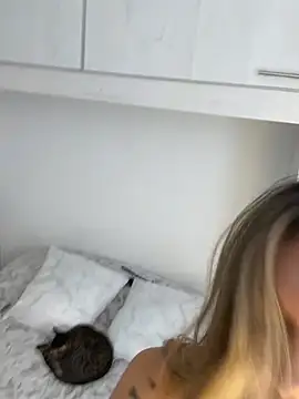 GeorginaBlack online show from February 12, 8:19 pm