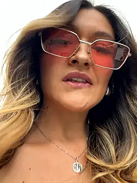 GeorginaBlack online show from December 16, 5:06 pm