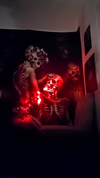 VenezuelaLuxeNoir online show from March 5, 8:11 am