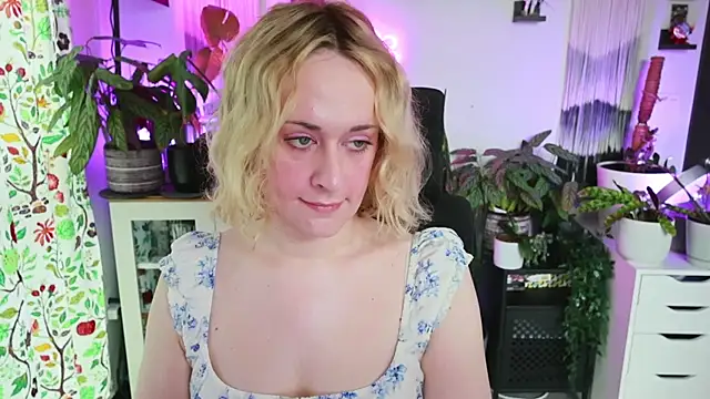 xzoeyryanx online show from June 5, 5:18 pm