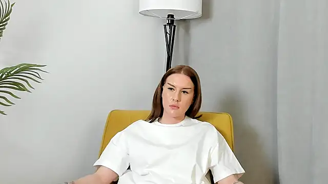 KeraSeres online show from November 18, 2:53 pm