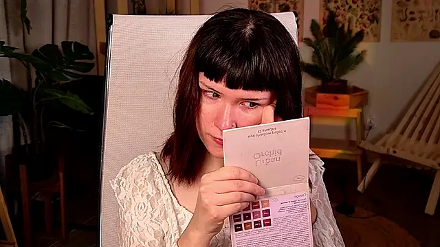 RickiOwens online show from December 18, 6:51 am