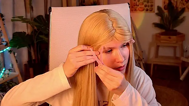 RickiOwens online show from January 19, 4:49 am