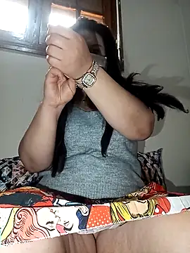 fati35flou online show from February 8, 12:25 pm