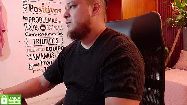 Snapshot of danna_thiago1 chatting on February 3, 12:54 pm danna thiago1 online show from February 3, 12:54 pm