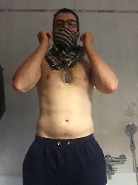 biscottosexy69 online show from May 4, 6:22 pm