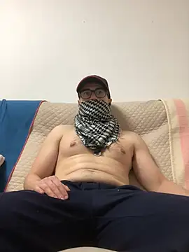 biscottosexy69 online show from January 9, 6:48 pm