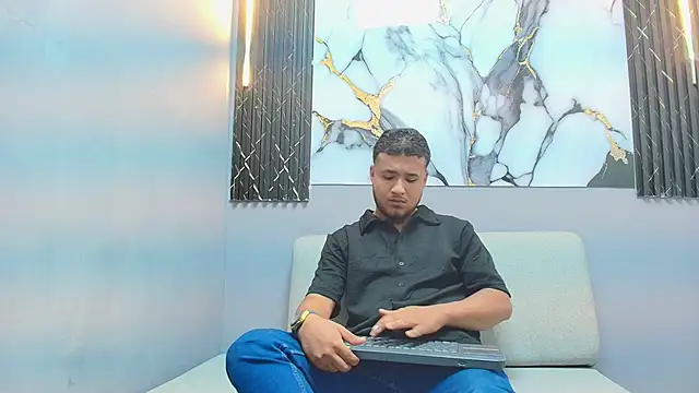 PAUL GLENN1 online show from November 17, 9:19 pm