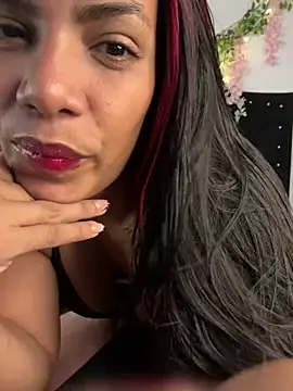 ArielleMillerr- online show from May 20, 5:21 pm
