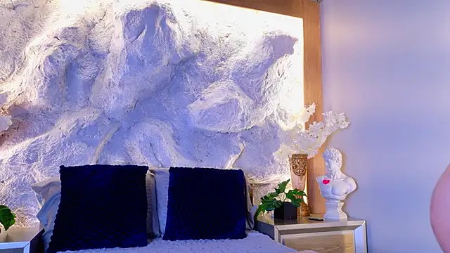 bella mush online show from March 26, 4:05 pm