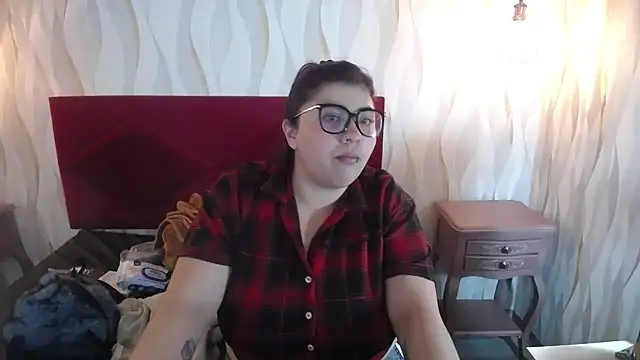 danna garza online show from January 15, 5:00 am