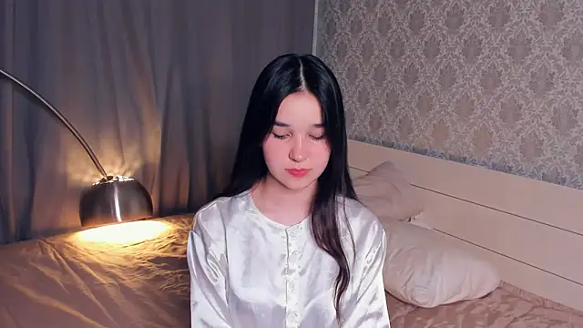 MeliaMelchiori online show from December 1, 10:54 pm