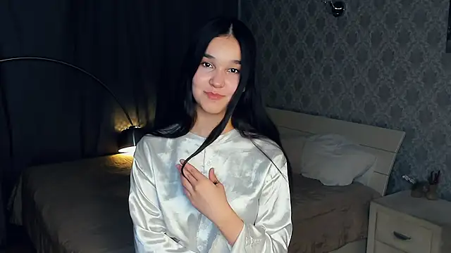 MeliaMelchiori online show from November 28, 1:50 am