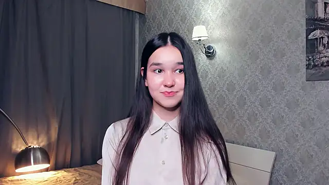 MeliaMelchiori online show from December 2, 9:27 pm