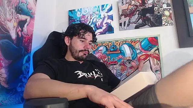 LuciferSantoryu online show from April 13, 9:41 pm