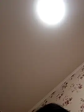 OliviaaSkyy online show from December 14, 1:49 pm