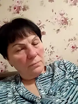 OliviaaSkyy online show from December 15, 5:19 pm