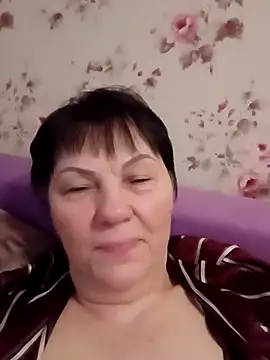 OliviaaSkyy online show from February 16, 5:17 am