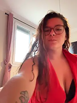 missseduction24 online show from December 1, 8:15 am