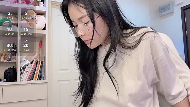 Snapshot of Achix58 chatting on February 22, 2:52 pm Achix58 online show from February 22, 2:52 pm