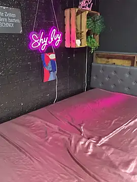 Shy-Ivy online show from January 14, 11:19 pm