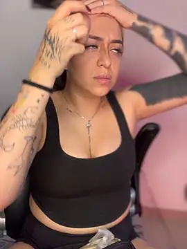 VeloraVyxen  online show from November 30, 7:03 pm