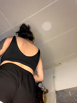 VeloraVyxen  online show from November 27, 2:56 am