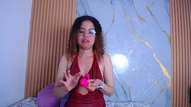 Annie Chers online show from November 26, 4:12 am