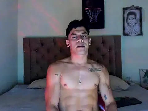 blorelopez online show from November 27, 12:00 am