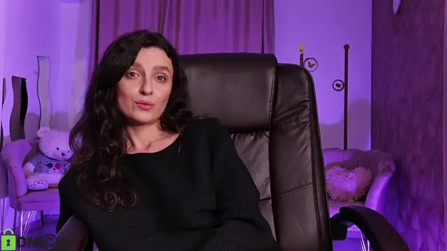 AnnaHarperX online show from February 12, 6:40 pm